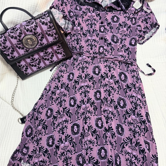 🖤💜 Disney Haunted Mansion Dress, Ears & Purse Set – Excellent Condition 💜🖤 - Picture 8 of 12